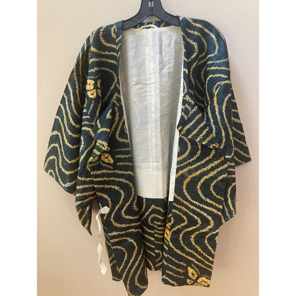 Kimono Haori Jacket Beautiful Green & Gold Butterfly Shibori Dyed ~ Breathtaking - Picture 4 of 9